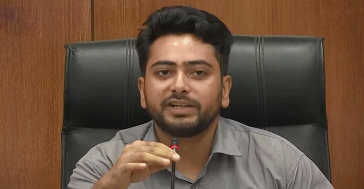 মনে হচ্ছে মাঠ প্রশাসন নিরপেক্ষ আচরণ করছে না, এ অবস্থায় নির্বাচন সম্ভব নয়: নাহিদ ইসলাম
