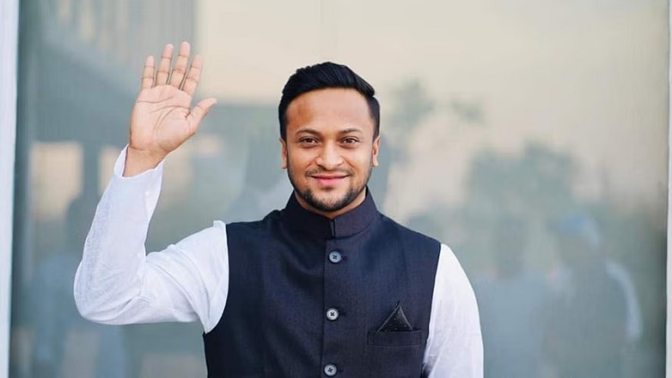 রাজনীতিতে আসা ভুল ছিল না, নির্বাচন করলে আবার জিতব: সাকিব