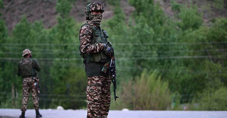 ফের ইন্ডিয়া-পাকিস্তানের নিয়ন্ত্রণরেখায় গোলাগুলি