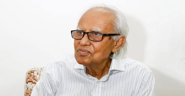 ভাষাসৈনিক আহমদ রফিককে চিকিৎসার জন্য ল্যাবএইড হাসপাতালে নেওয়া হয়েছে