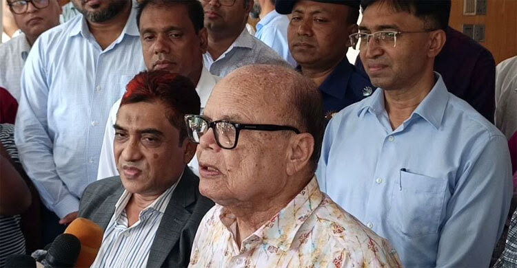 চালের বাজার নিয়ন্ত্রণে আছে : আলী ইমাম মজুমদার