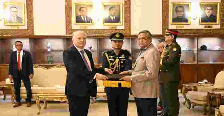 জার্মান রাষ্ট্রদূতের আনুষ্ঠানিক দায়িত্ব গ্রহণ