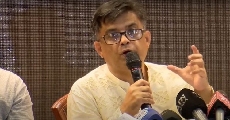 আমেরিকা রফতানির মাধ্যমেই শক্তিশালী অর্থনীতিতে পরিণত হবে বাংলাদেশ: প্রেস সচিব