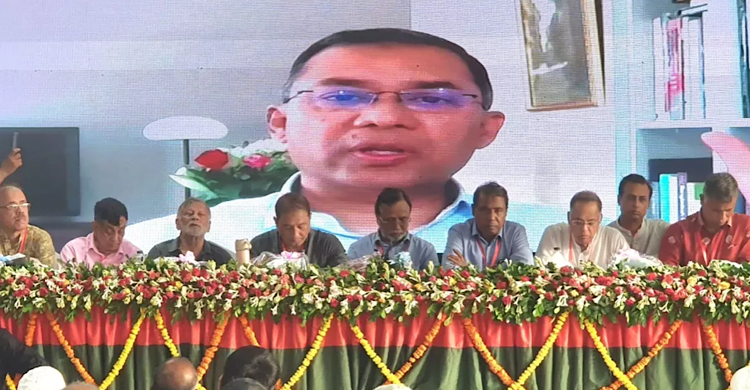 অদৃশ্য ষড়যন্ত্রের বিরুদ্ধে ঐক্যবদ্ধ থাকার আহ্বান তারেক রহমানের