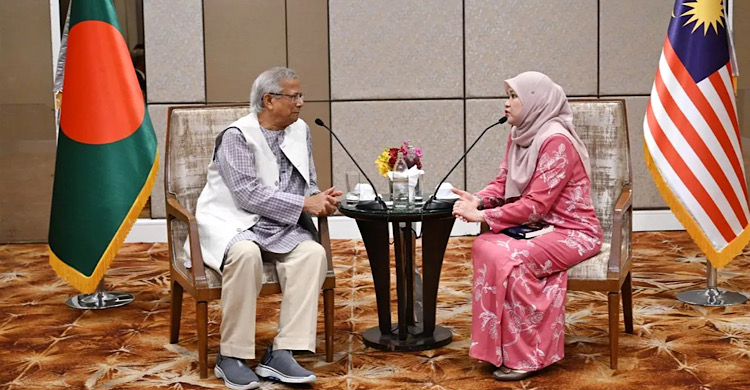 বাংলাদেশি শিক্ষার্থীদের জন্য চালু হতে পারে মালয়েশিয়ার ‘গ্র্যাজুয়েট প্লাস’ ভিসা