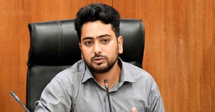 তরুণদের সামরিক প্রশিক্ষণ দিতে হবে: নাহিদ
