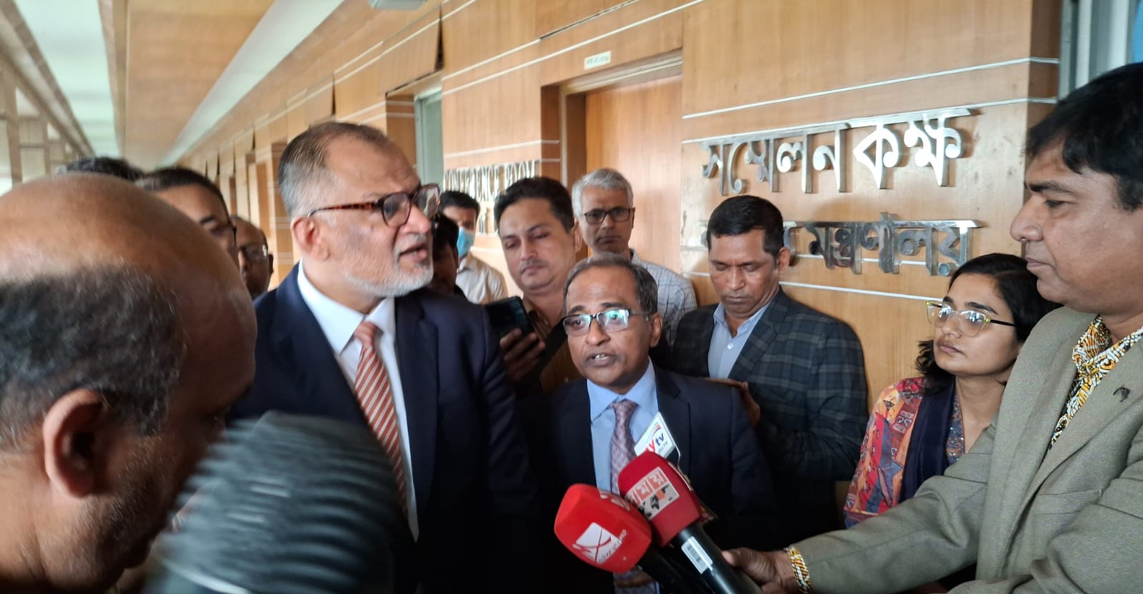 সরকার জানত না, ভোজ্যতেলের দাম বাড়ানোর আইনগত ভিত্তি নেই 