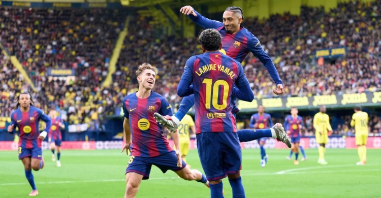 রিয়ালের সঙ্গে বড় ব্যবধান রেখেই বছর শেষ করল বার্সা