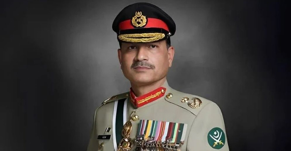 আরও ক্ষমতাশালী হলেন আসিম মুনির