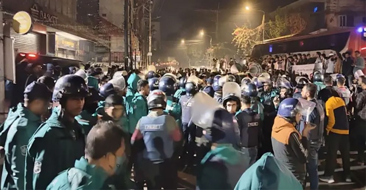 চট্টগ্রামে সহকারী হাই কমিশনারের বাসভবনে হামলার চেষ্টা, আটক ১২