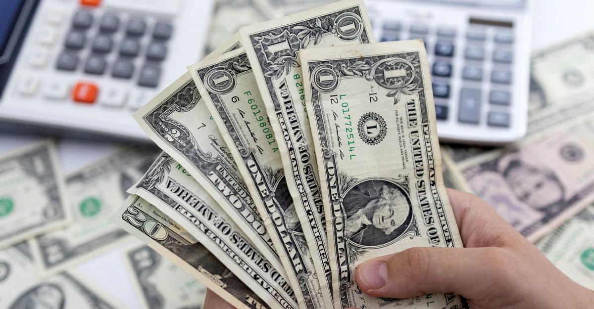 নভেম্বরে এলো অর্থবছরের সর্বোচ্চ রেমিট্যান্স