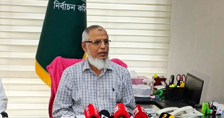 উপদেষ্টারা নির্বাচন করতে পারবেন কিনা, স্পষ্ট করলেন ইসি আনোয়ারুল