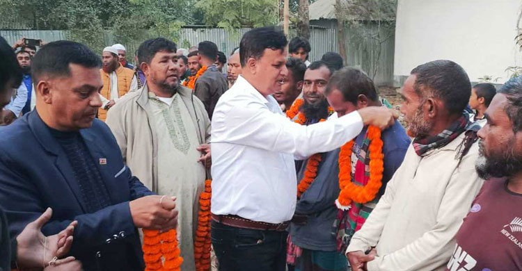 জামায়াতের ২০ নেতাকর্মীর বিএনপিতে যোগদান