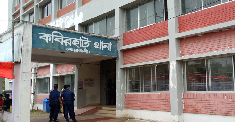 রাতে বেরিয়ে ফেরেননি, সকালে মিলল মাদক কারবারির ঝুলন্ত মরদেহ