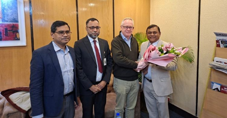 খালেদা জিয়ার চিকিৎসায় যোগ দিয়েছেন ব্রিটিশ চিকিৎসক