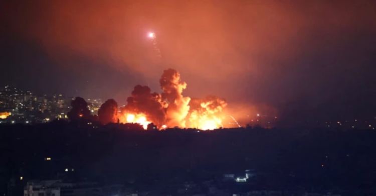 দক্ষিণ লেবাননে ইসরায়েলের বিমান হামলা