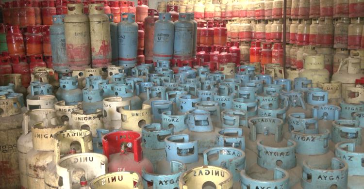 বাড়ল এলপি গ্যাসের দাম