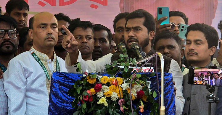 দু-চারটা আসনের জন্য গণঅধিকার পরিষদ জোট করবে না: নুর