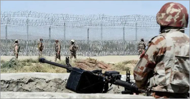 পাকিস্তানের হামলায় প্রাণ গেল ২৩ আফগান সেনার