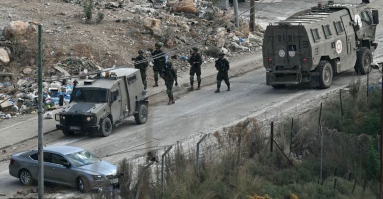 এবার পশ্চিম তীরে হামলা বাড়ালো ইসরায়েল