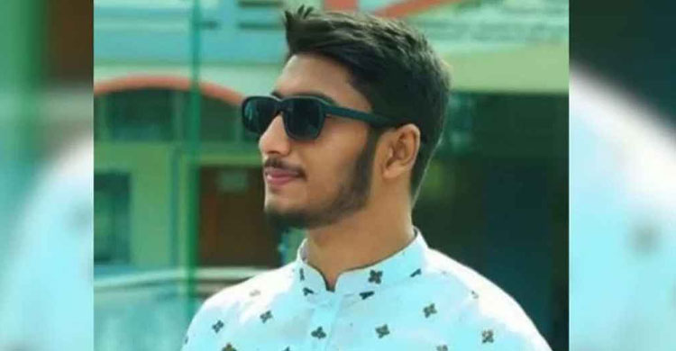 প্রতিবাদ মিছিল শেষে ফেরার পথে প্রাণ গেল শিবির নেতার