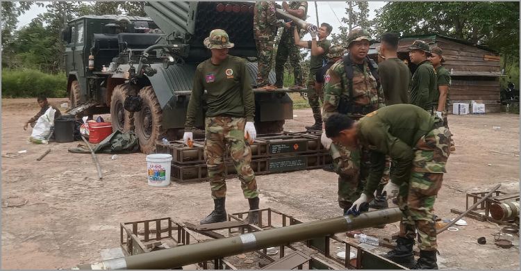 ফের সংঘাতে জড়াল থাইল্যান্ড-কম্বোডিয়া