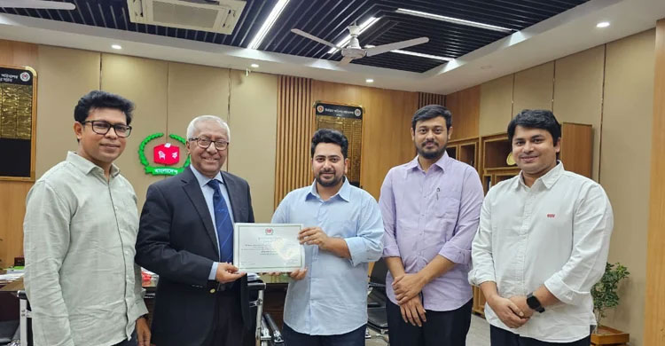 ইসির নিবন্ধন সার্টিফিকেট পেল এনসিপি