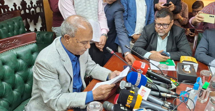 প্রয়োজনে কৃষি কর্মকর্তাদেরও পদায়ন লটারিতে: উপদেষ্টা