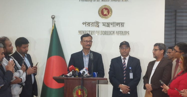 নির্বাচন নিয়ে প্রতিবেশীদের উপদেশ চাই না: পররাষ্ট্র উপদেষ্টা