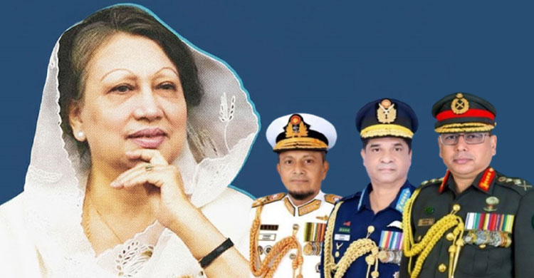 খালেদা জিয়াকে দেখতে হাসপাতালে ৩ বাহিনীর প্রধান