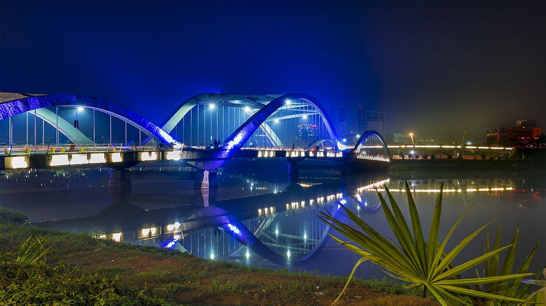হাতিরঝিলে ‘কিশোর গ্যাংয়ের গোলাগুলি’, কলা বিক্রেতাসহ আহত ২