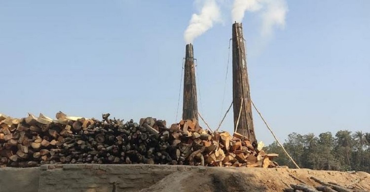 বায়ুদূষণ রোধে সারাদেশে মোবাইল কোর্ট: ৪৩ লাখ টাকার জরিমানা