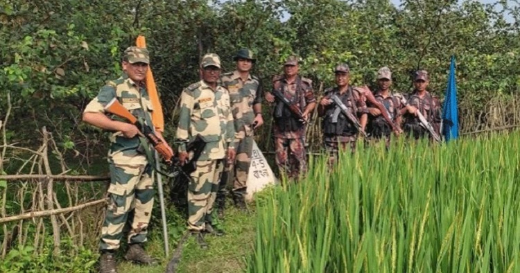 এবার পাঁচবিবি সীমান্তে বিএসএফের কাঁটাতারের বেড়া নির্মাণচেষ্টা রুখে দিল বিজিবি