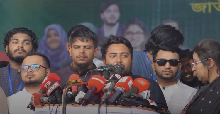 দুই ছাত্র উপদেষ্টার বিরুদ্ধে ষড়যন্ত্র করা হচ্ছে : নাহিদ ইসলাম