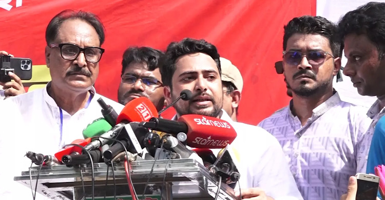 নতুন বাংলাদেশ পুরোনো ব্যবস্থায় চলতে পারে না: নাহিদ ইসলাম