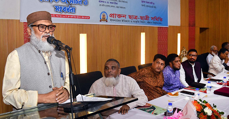 কারাবন্দিদের মানবাধিকার রক্ষায় সরকার সচেষ্ট: ধর্ম উপদেষ্টা
