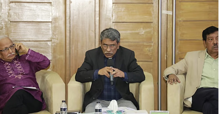 প্রাথমিক পর্যায়ে ঐকমত্যের খসড়া আজকালের মধ্যে পাবে রাজনৈতিক দলগুলো: আলী রীয়াজ