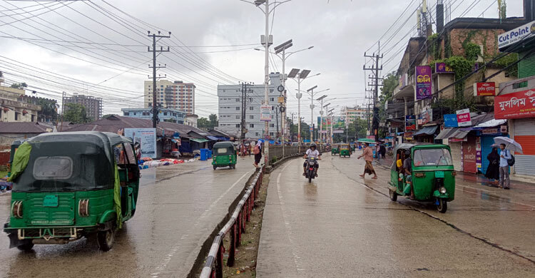 ৬ দফা দাবিতে সিলেটে পরিবহন ধর্মঘট চলছে