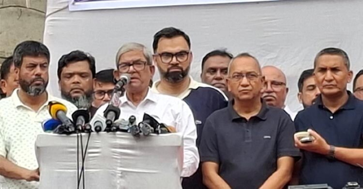 তারেক রহমানের বিরুদ্ধে যারা কথা বলে তারা গণতন্ত্রের শত্রু: ফখরুল