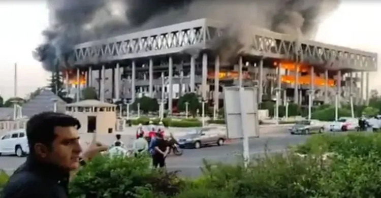 ইরানের রাষ্ট্রীয় টেলিভিশন ভবনে ইসরায়েলি হামলা, নিহত বেড়ে ৩