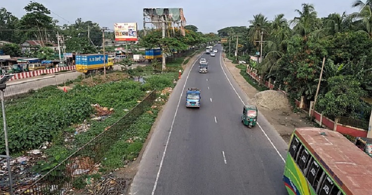 ঈদযাত্রায় ঢাকা-চট্টগ্রাম মহাসড়কের কুমিল্লা অংশে নেই যানজট