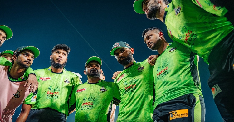 পিএসএলের ফাইনালে রাতে মাঠে নামছে সাকিব-রিশাদরা
