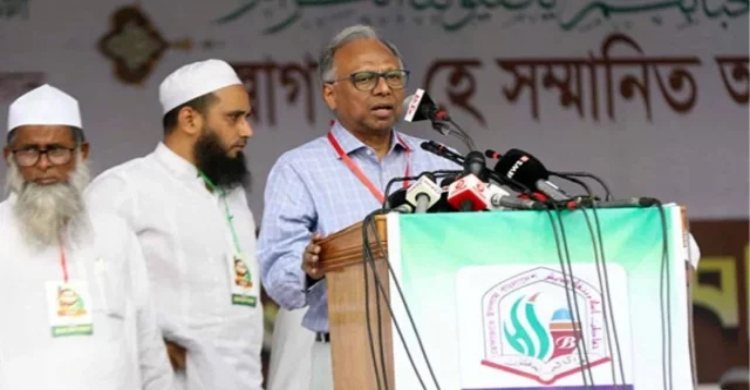 কেউ জীবন দেয় নাই নারী কমিশন তৈরির জন্য : মাহমুদুর রহমান