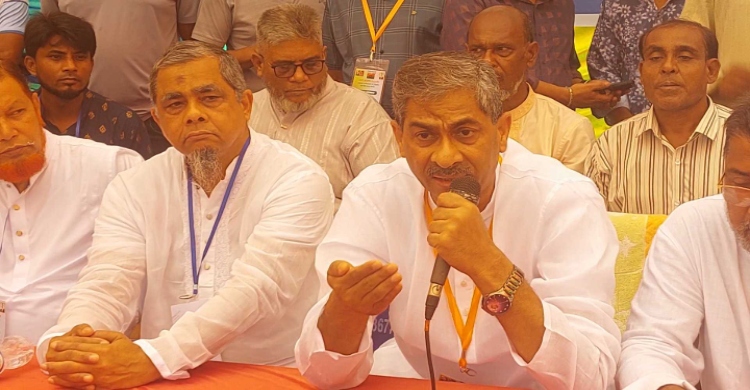 অন্তর্বর্তী সরকারকে আরও সতর্ক হতে হবে: এ্যানি