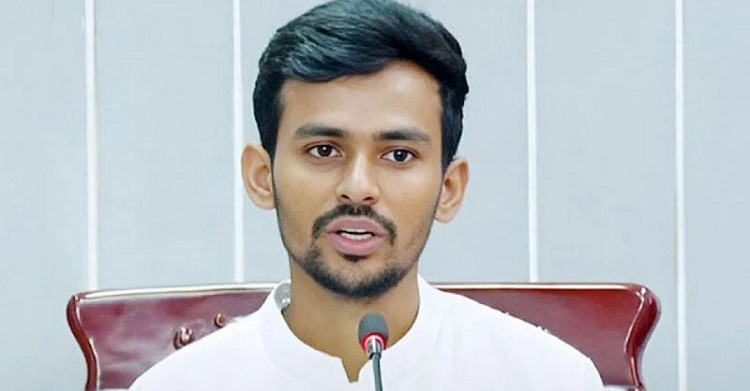 যে কুমির ডেকে আনছেন, তা আপনাদেরকেই খাবে: কাদের ইঙ্গিত করলেন উপদেষ্টা আসিফ