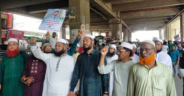 উপদেষ্টা আসিফ মাহমুদকে নগর ভবনে অবাঞ্ছিত ঘোষণা