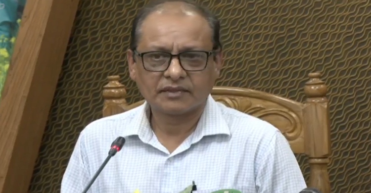 ৩২ হাজার প্রাথমিক বিদ্যালয়ে প্রধান শিক্ষক নেই: গণশিক্ষা উপদেষ্টা