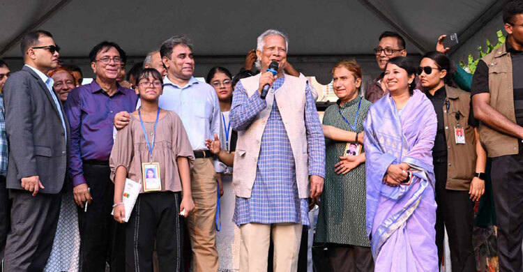 নিজ গ্রাম বাথুয়ায় প্রধান উপদেষ্টা
