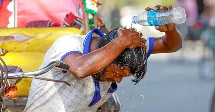 আজ সারা দেশে বইতে পারে তাপপ্রবাহ