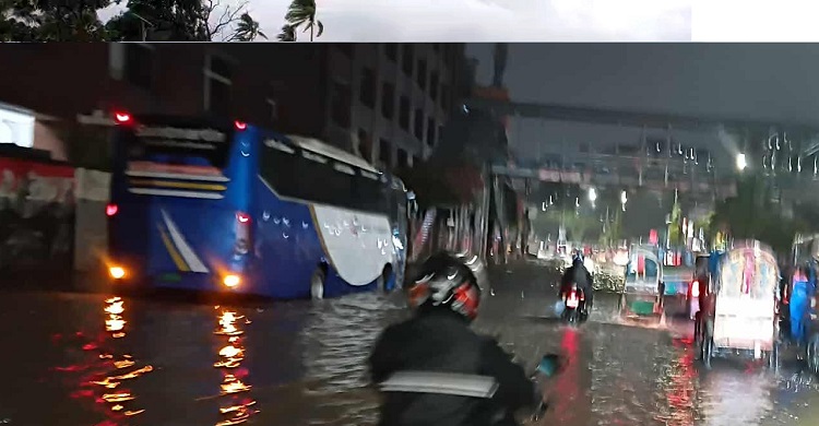জলাবদ্ধতা নিরসনে রাজধানীতে কন্ট্রোল রুম চালু